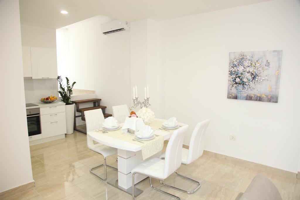 Apartments Mare 格拉达茨 外观 照片